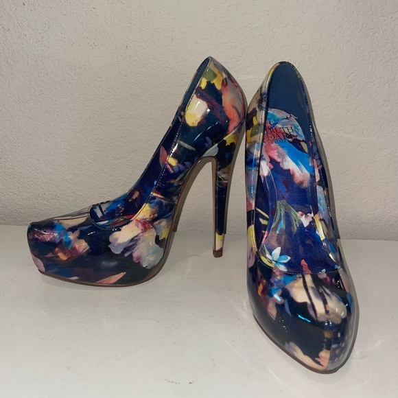 Truth Or Dare Pumps By Madonna - Stiletto - Picture 11 of 11